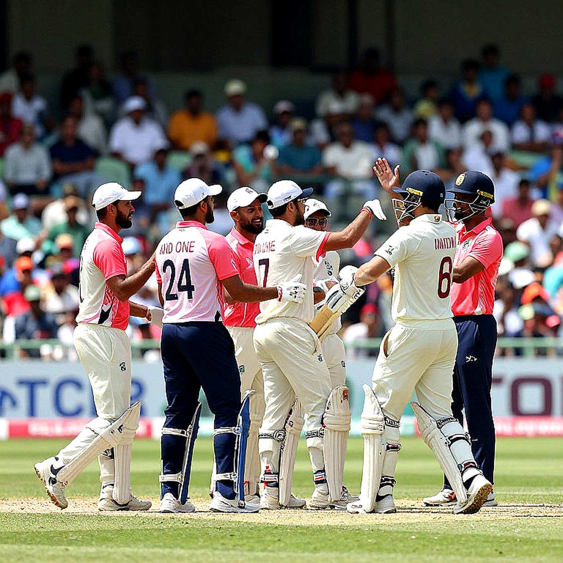 নিলাম নয়, ক্যালেন্ডার: ক্রিকেটের ট্রান্সফার উইন্ডোতে দাম আসলে কে ঠিক করে